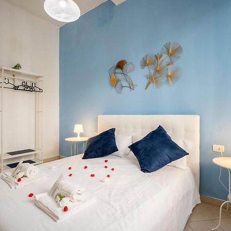 Chic House In Centro Storico Apartment Florence Ngoại thất bức ảnh