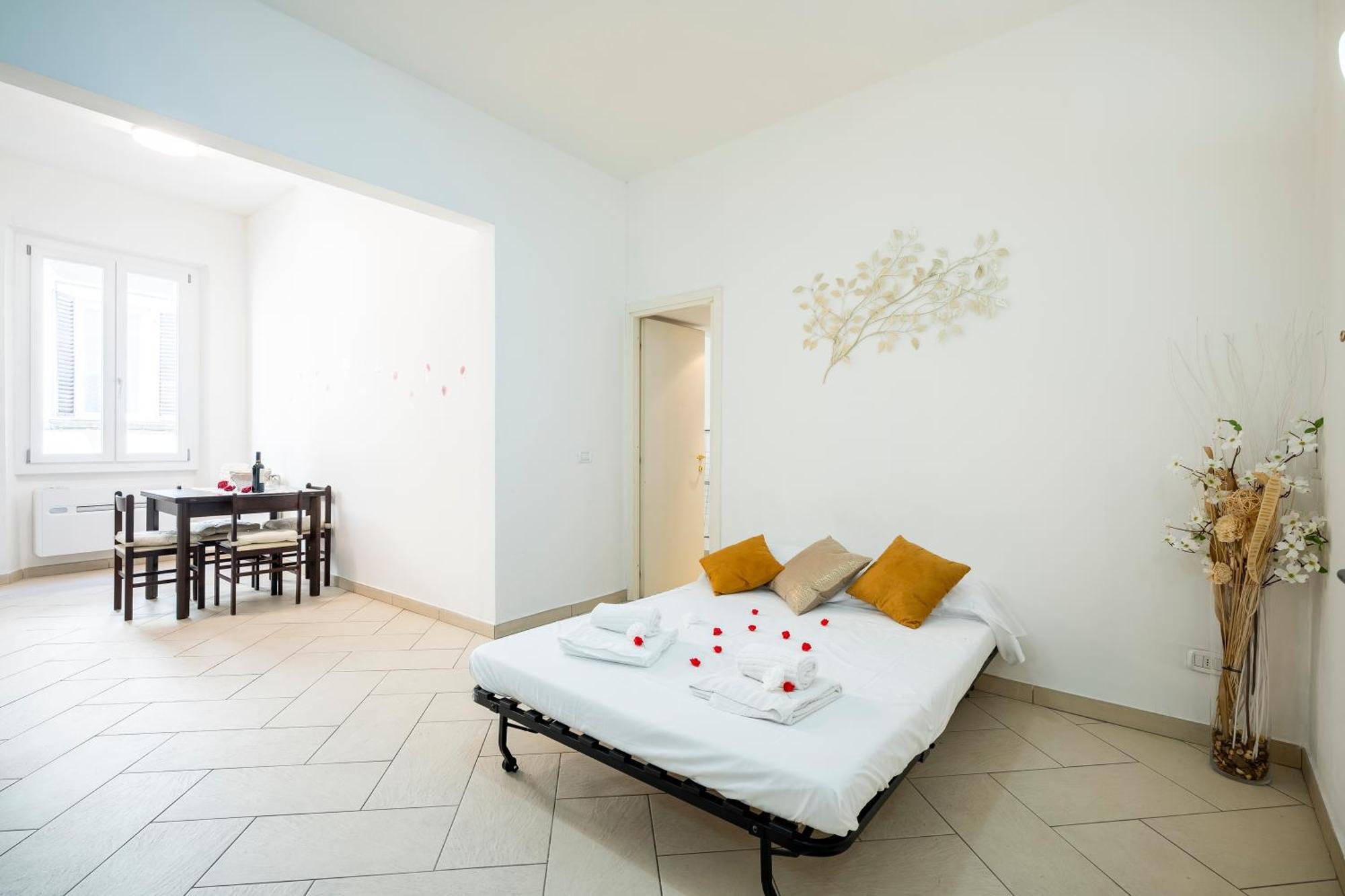 Chic House In Centro Storico Apartment Florence Ngoại thất bức ảnh