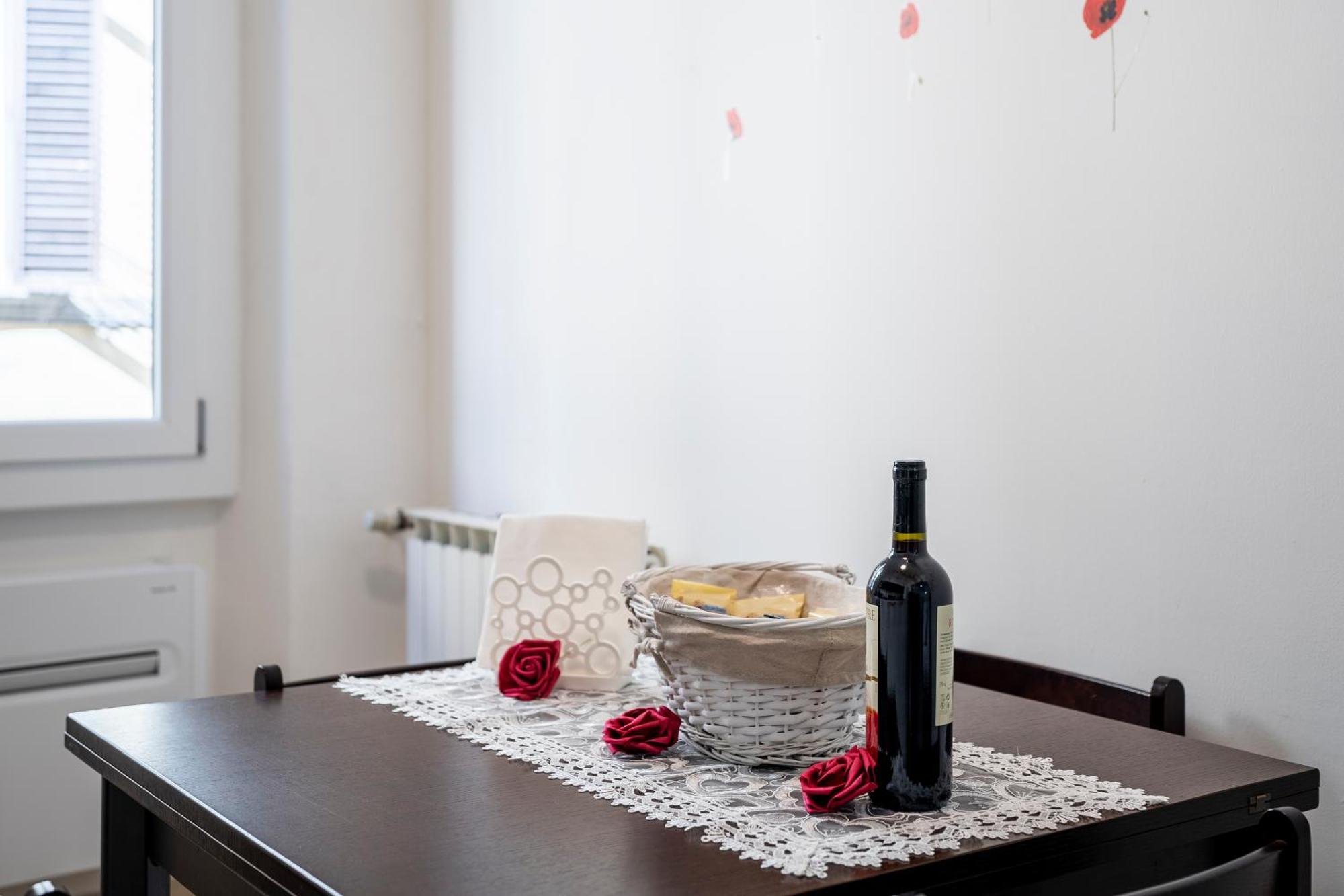 Chic House In Centro Storico Apartment Florence Ngoại thất bức ảnh